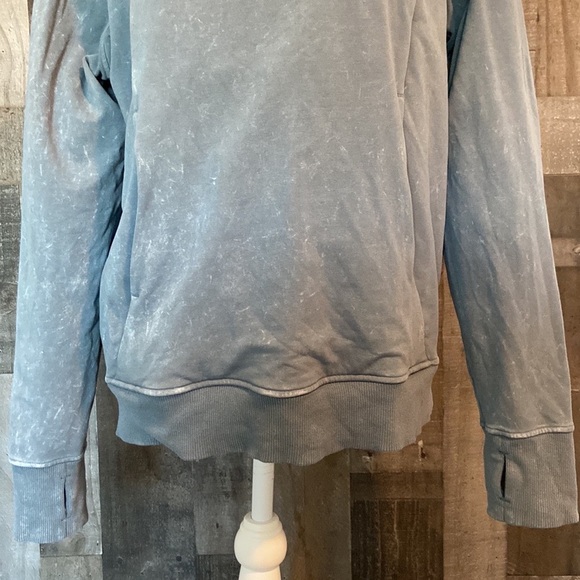 lululemon athletica Blue Hoodie - Picture 4 of 12